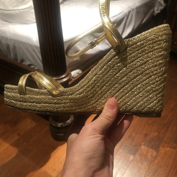 Gucci gold sparkle platform sandals - Picture 3 of 8